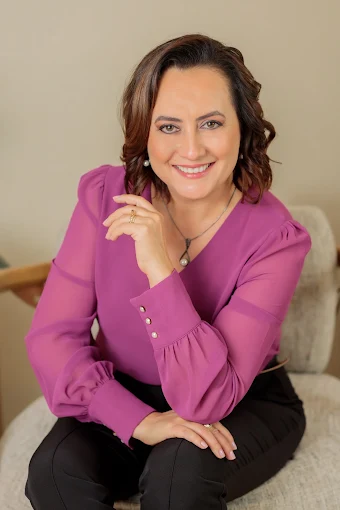 Denilse Coelho do Rosário, advogada.